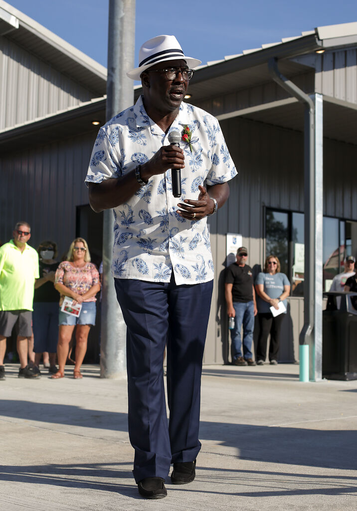 Bob Kendrick, president of the Negro League Baseball Museum in Kansas City, speaks to the crowd